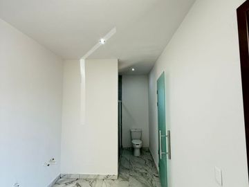 SE VENDE CASA EN MONTECARLO RESIDENCIAL
