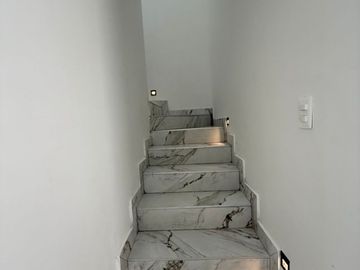 SE VENDE CASA EN MONTECARLO RESIDENCIAL