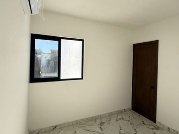 SE VENDE CASA EN MONTECARLO RESIDENCIAL