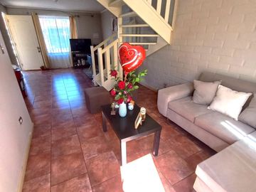 VENDO CASA EN LOTEO DE SAN CLEMENTE, COMUNA DE SAN CLEMENTE A POCOS MINUTOS DE TALCA