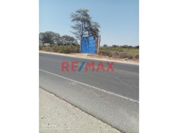 Venta De Terreno De 9.9 Héctareas Al Pie De Carretera // ID: 1121046