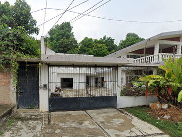 EXCELENTE OPORTUNIDAD!!!!!! CASA EN VENTA, Papantla, Veracruz. * NO SE ACEPTAN CREDITOS*