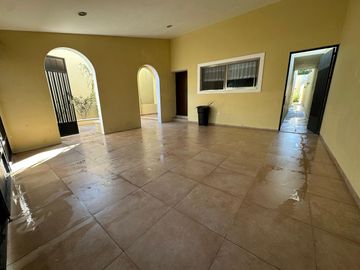 SE VENDE CASA EN MONTES DE AMÉ, MÉRIDA YUCATÁN