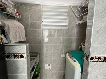 SE VENDE APARTAMENTO EN VEGAS DE COMFANDI
