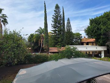 VENTA CASA COLINAS DEL BOSQUE EN PRIVADA 5 RECÁMARAS CORREGIDORA QUERÉTARO