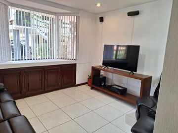 VENTA CASA COLINAS DEL BOSQUE EN PRIVADA 5 RECÁMARAS CORREGIDORA QUERÉTARO
