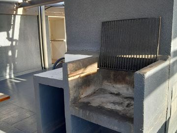 DEPTO., ESTAC. y BODEGA - A DOS CUADRAS DEL METRO SANTA ISABEL L. 5.