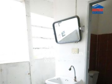Condominium 33.1 sq.m. Baan Ua-Athorn Phutthamonthon Sai 4, Soi Krathum Lom 18, Phutthamonthon Sai 4 Road, Thanon Khlong Thawi Watthana, Sam Phran, Na