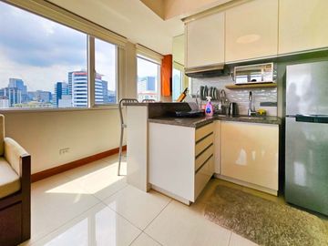 Corner Studio Unit for Sale in Calyx Residences