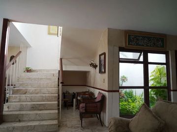CASA EN VENTA COL. LOMAS DEL COUNTRY, GUADALAJARA JALISCO.