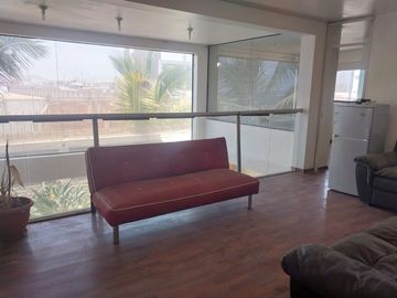 VENTA DE CASA 3 PISOS EN PLAYA PUNTA NEGRA, EL SUR