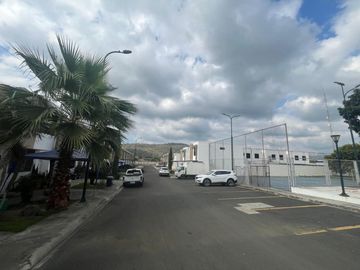 casa de venta en portoviejo sector el limon FV