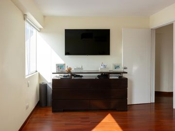 VENTA POR VIAJE DUPLEX SAN BORJA NORTE