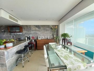 DEPARTAMENTO EN VENTA CON VISTA AL MAR, CANCUN TOWERS, PUERTO CANCUN