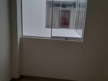 Venta De Departamento De Estreno Entre Av. Central Y Av. Canta Callao En Los Olivos