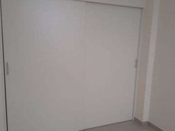 Venta De Departamento De Estreno Entre Av. Central Y Av. Canta Callao En Los Olivos