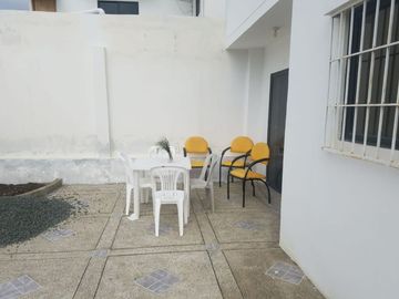 Casa de alquile en Manta zona sur Ciudad