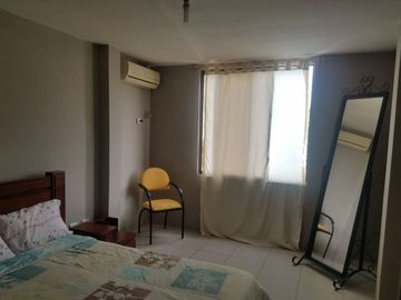 Casa de alquile en Manta zona sur Ciudad