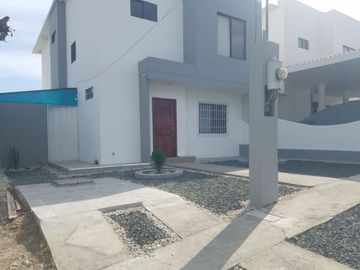 Casa de alquile en Manta zona sur Ciudad