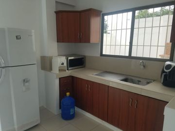 Casa de alquile en Manta zona sur Ciudad