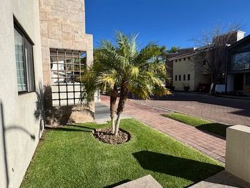 CASA EN VENTA EN JARDINES DEL CAMPESTRE AL NORTE DE AGS