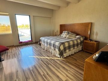 CASA EN VENTA EN JARDINES DEL CAMPESTRE AL NORTE DE AGS
