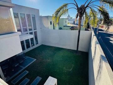 CASA EN VENTA EN JARDINES DEL CAMPESTRE AL NORTE DE AGS