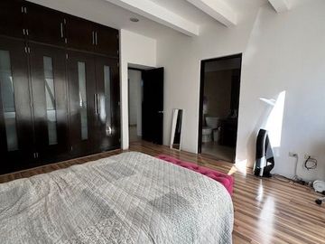 CASA EN VENTA EN JARDINES DEL CAMPESTRE AL NORTE DE AGS