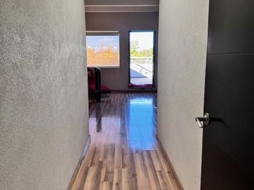 CASA EN VENTA EN JARDINES DEL CAMPESTRE AL NORTE DE AGS
