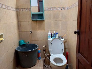 Villa Joglo Etnik dengan Kolam Renang dekat Jalan Kaliurang