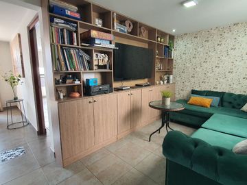 MODERNO DPTO EN CONDOMINIO LAS LOMAS DE LA MOLINA VIEJA