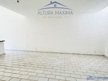 Casa en Venta Una Planta Condominio en Lomas De Zapopan
