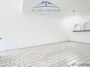 Casa en Venta Una Planta Condominio en Lomas De Zapopan