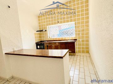 Casa en Venta Una Planta Condominio en Lomas De Zapopan