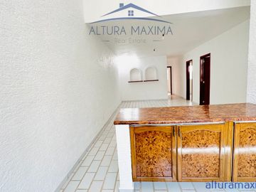 Casa en Venta Una Planta Condominio en Lomas De Zapopan