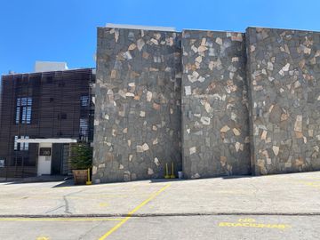 Departamento Recuperado por entidad financiera 4D 4B 147m2, Sky La Parva.