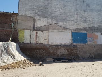 SE VENDE GRAN TERRENO ESQUINA COMERCIAL 1.000M2