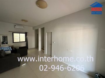 2-storey townhouse, 18.4 sq m, Union Town Village, Lam Luk Ka, Khlong 4, Kanchanaphisek Road, Lam Luk Ka Road, Khlong 4, Lam Luk Ka, Pathum Thani
