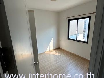 2-storey townhouse, 18.4 sq m, Union Town Village, Lam Luk Ka, Khlong 4, Kanchanaphisek Road, Lam Luk Ka Road, Khlong 4, Lam Luk Ka, Pathum Thani