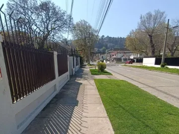 SE VENDE CASONA 334 m2 CONSTRUIDOS TERRENO 665m2 en 14200 UF
