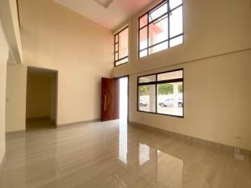 Casa de Venta Sector Portal al Sol, Guayaquil