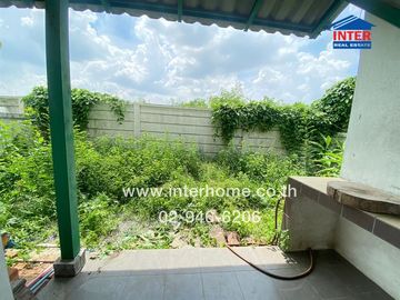 2-storey townhouse, 40.8 sq.w., Grand Kittiya Village, Line --Rama 2, Petchkasem Road, Phutthamonthon Sai 4 Road, Krathum Baen, Samut Sakhon