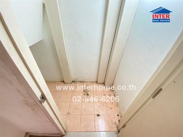 2-storey townhouse, 40.8 sq.w., Grand Kittiya Village, Line --Rama 2, Petchkasem Road, Phutthamonthon Sai 4 Road, Krathum Baen, Samut Sakhon