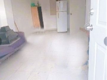CASA EN VENTA, PALMANOVA, CADEREYTA: 2 PLANTAS, 2 RECÁMARAS, UN BAÑO.