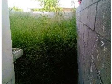 CASA EN VENTA, PALMANOVA, CADEREYTA: 2 PLANTAS, 2 RECÁMARAS, UN BAÑO.
