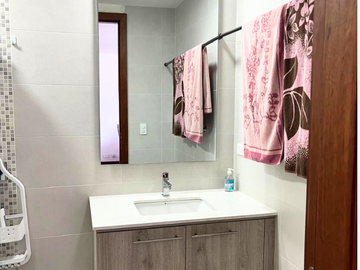 SUITE AMOBLADA EN VENTA SECTOR QUITEÑO LIBRE, BELLAVISTA