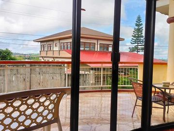 Spacious House in Tagaytay With View Of The Whole Village