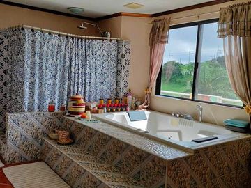 Spacious House in Tagaytay With View Of The Whole Village