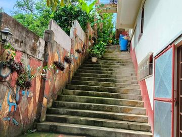 Spacious House in Tagaytay With View Of The Whole Village