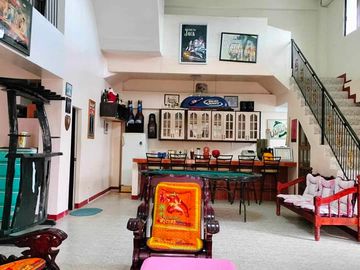 Spacious House in Tagaytay With View Of The Whole Village